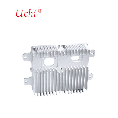 コンパクト構造用エポキシ接着銅管用液体コールドプレート