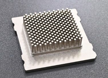 70W 冷鍛造 方形ピンフィン スキード 熱シンク